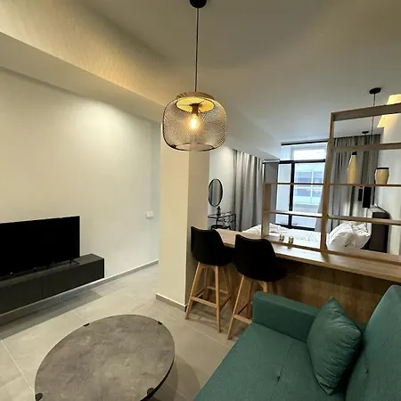 Daire Exarchia C-6 Atina